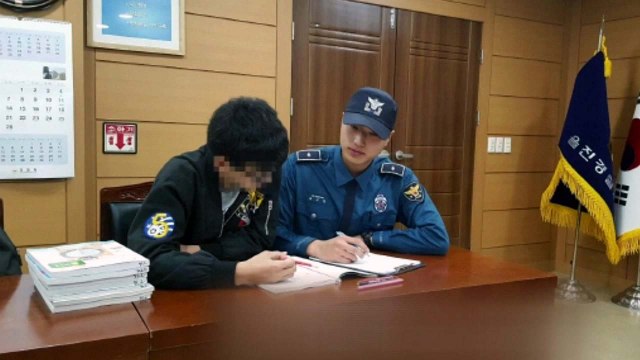 [좋은뉴스] 의경들의 재능기부...웃음꽃 피는 공부방 / YTN