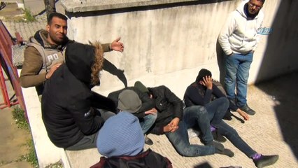 Mülteciler sahil güvenlikten kaçamadı