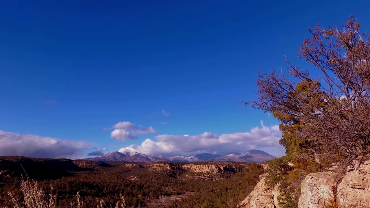 Down From the Mountain Time Lapse 4k