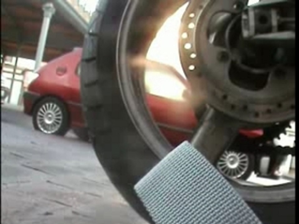 D&D sur triumph sprint 955i RS 2002