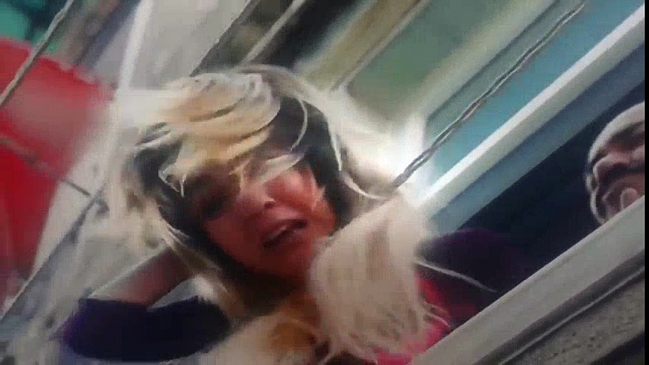 KADIN KOMEDI VERSIYONU