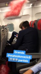 El trolleo de Ceballos a Kovacic en el avión de vuelta desde Turín