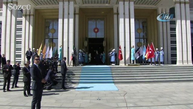 Cumhurbaşkanı Erdoğan, İran Cumhurbaşkanı Ruhani’yi Külliyede karşıladı