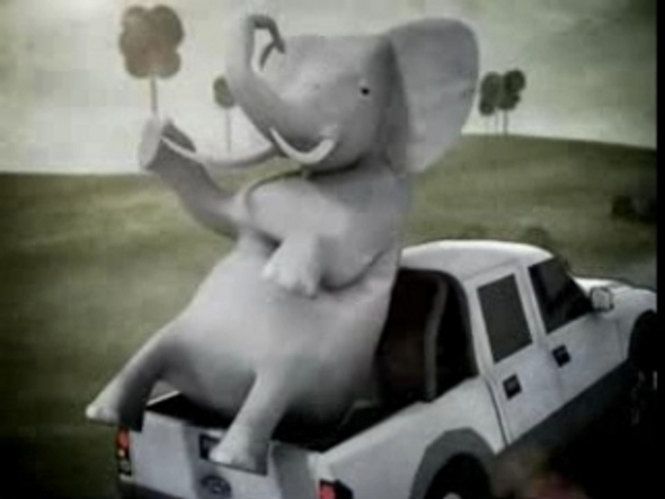 Publicidad Ford Ranger Elefante