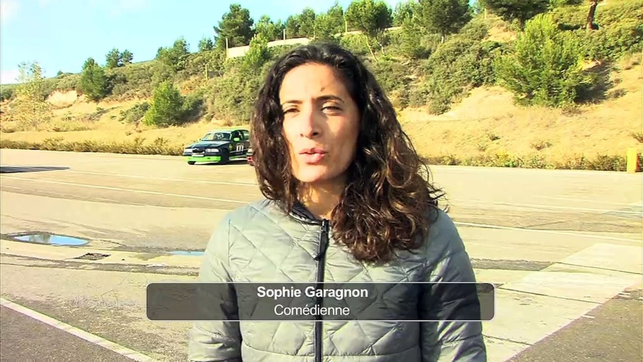 LA QUOTIDIENNE - UN JOUR À ... : LQMT Un jour à : Ecole de cascades à Martigues 21 11 16