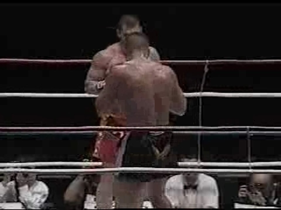 Jerome Le Banner vs Andy Hug K1 en 95
