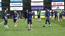 Fenerbahçe'de Osmanlıspor Maçı Hazırlıkları Sürüyor
