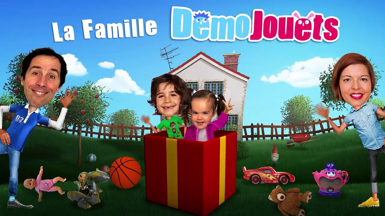 CAP ou PAS CAP PISCINE - FUN & Délire avec une SAUCISSE GEANTE - JOUET gonflable 