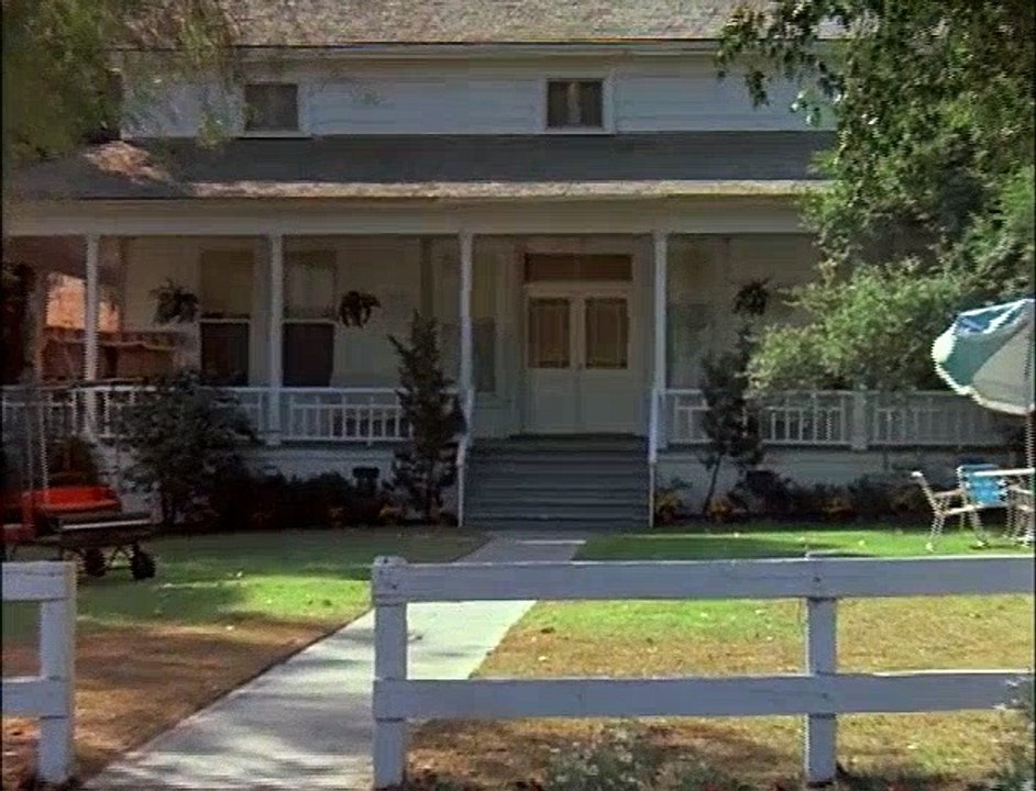 Charlie's Angels S01E02 Hellride