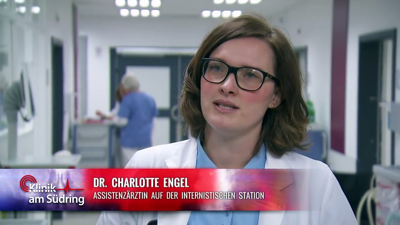 Hausfrau fällt Wasserkasten auf den Zeh: Wieso ist sie so schlapp? | Klinik am Südring | SAT.1 TV