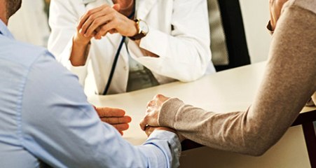 Amerikalı Kadın Soyağacı Sitesiyle Gerçek Babasının Ailesine Tüp Bebek Tedavisi Uygulayan Doktor...