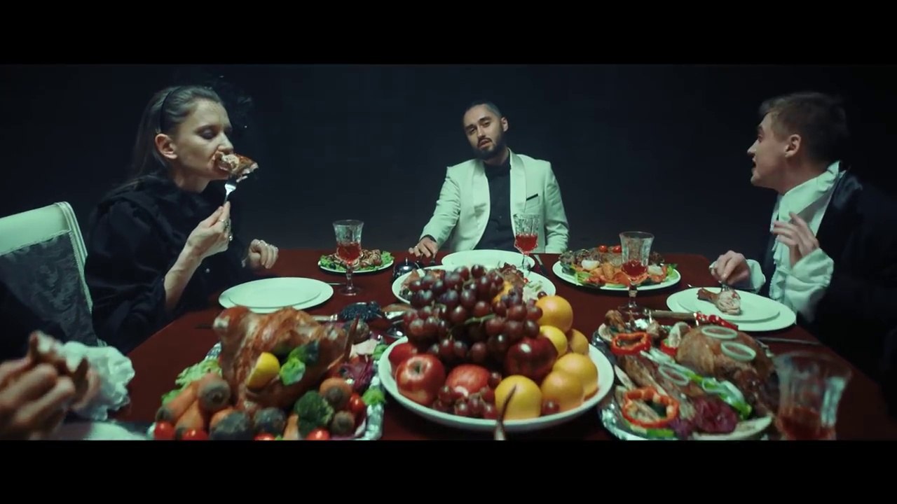 Мот - Побег из шоубиза - Пролетая над коттеджами Барвихи (премьера клипа)