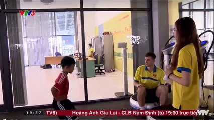 "Messi Hà Tĩnh" sắp làm học trò R.Giggs: "Thần đồng" gây sốt cộng đồng mạng