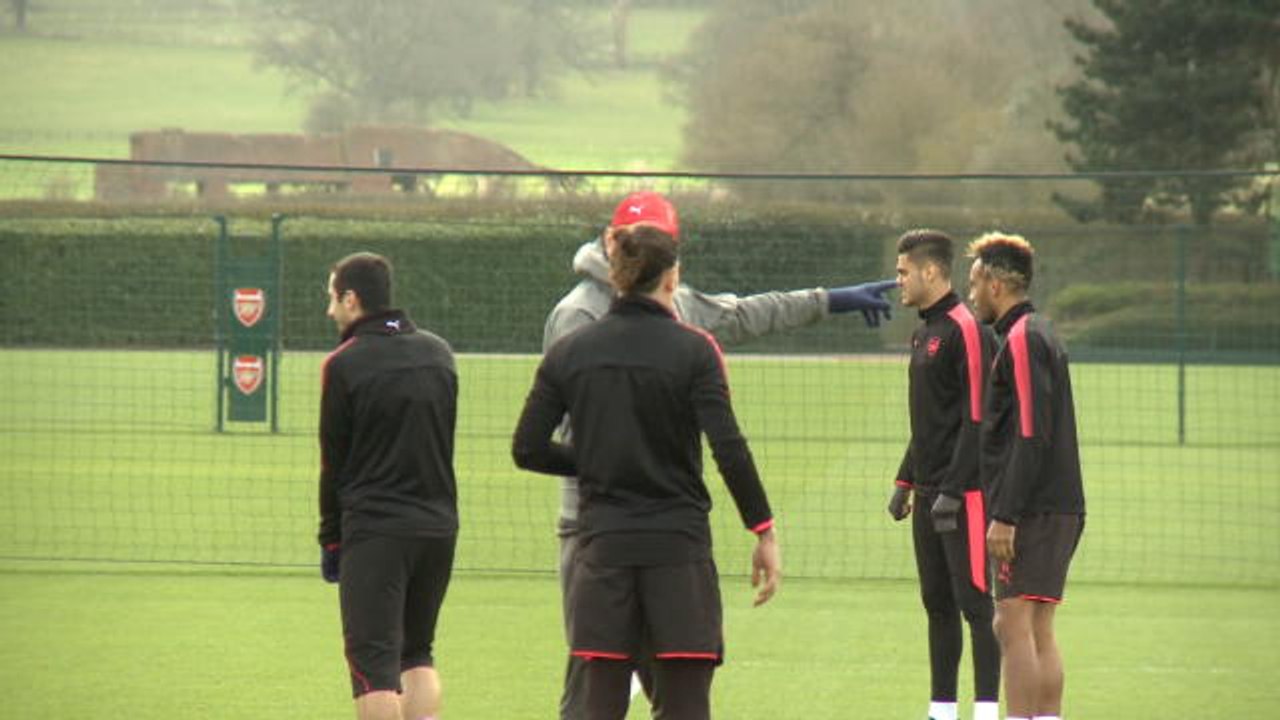 Arsenal were left grieving after Man City defeats - Wenger