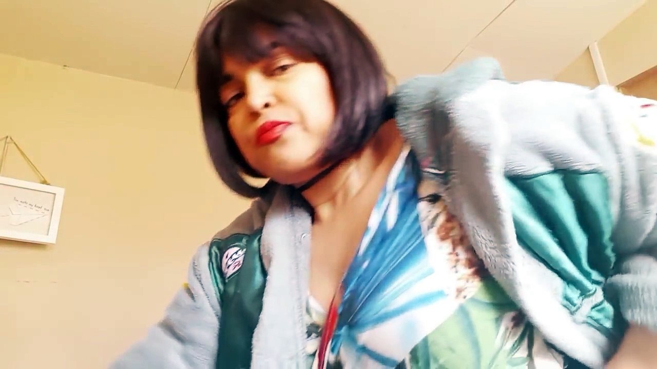 Elle se croit trop belle pour avoir un petit copain