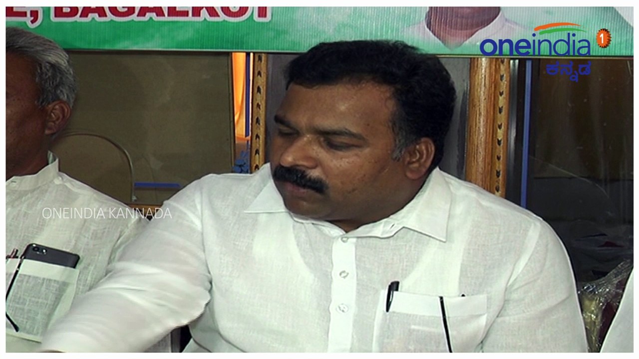 Karnataka Elections 2018 : ಕಾಂಗ್ರೆಸ್ ಮುಖಂಡ ಕೊಟ್ಟ  ಸುಳಿವು | ಸಿದ್ದು ಬಾದಾಮಿ ಕ್ಷೇತ್ರದಿಂದ ಸ್ಪರ್ಧೆ