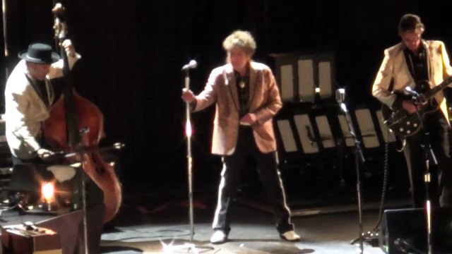 Bob Dylan - Why Try to Change Me Now_Love Sick - Concert- Altice Arena - Portugal) 22 March 2018 Live