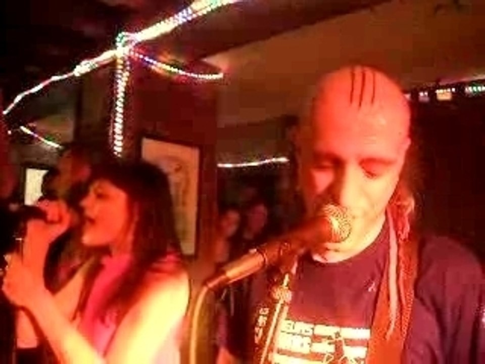 Les ramoneurs de Menhirs- Nomades a Caudry