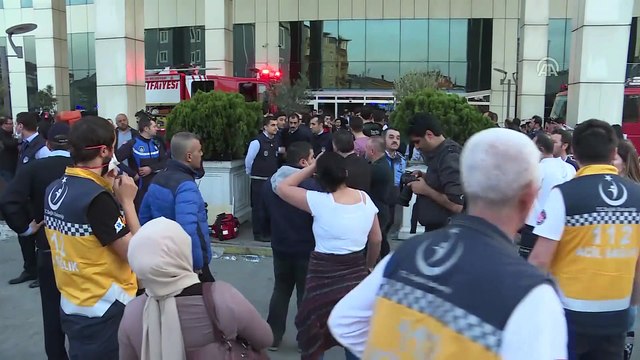 Taksim Eğitim ve Araştırma Hastanesi'nde yangın - Yangın kontrol altına alındı - İSTANBUL