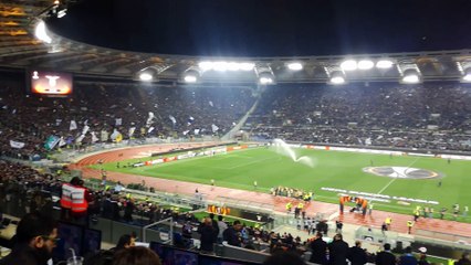 VIDEO / IL RUGGITO DELL'OLIMPICO ALL'ANNUNCIO DELLE FORMAZIONI - LAZIO-SALISBURGO