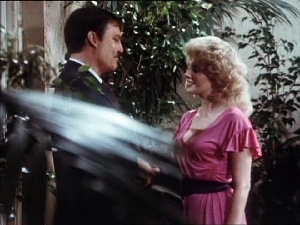 Mike Hammer  S01E04 - Eine kurze Karriere