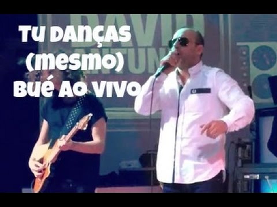 "Tu danças (mesmo) bué" ao vivo no Alexander´s