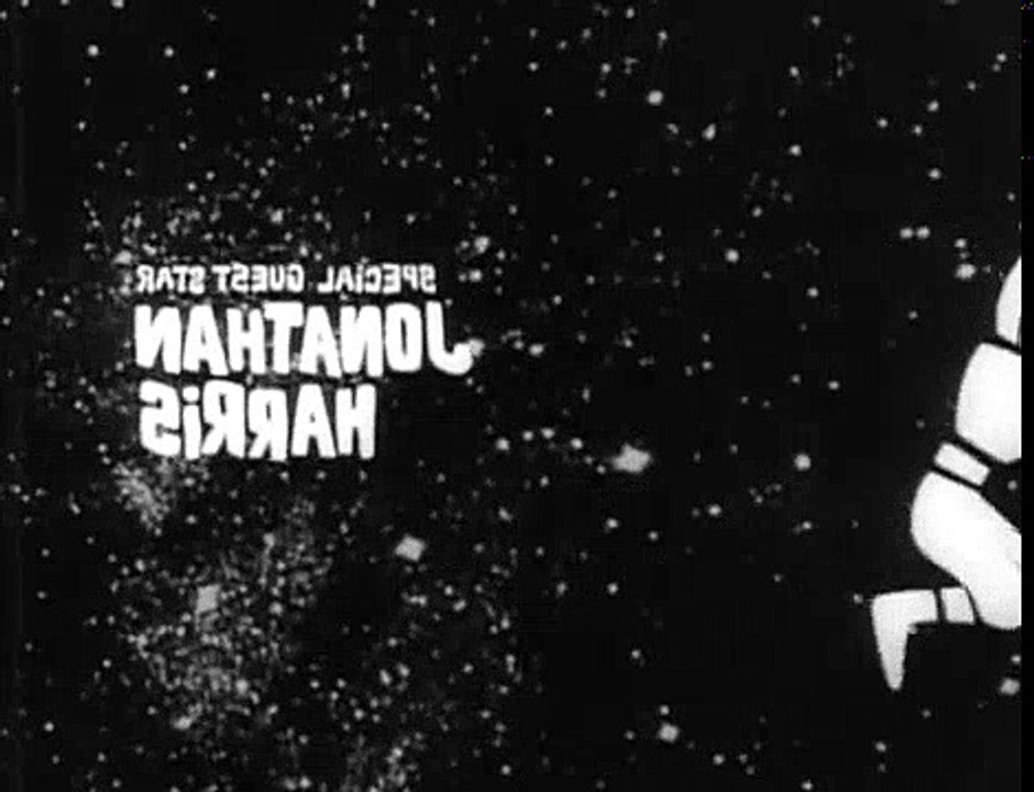 Lost in Space S01 E03  Island in the Sky