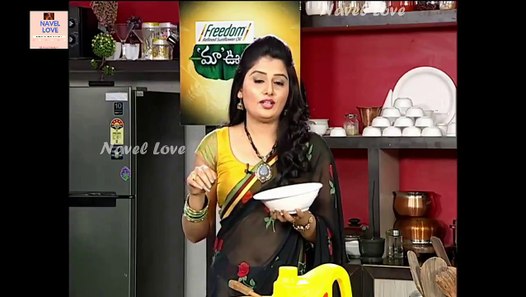 Telugu Anchor Hot Navel Show Serial Actress Saree Navel