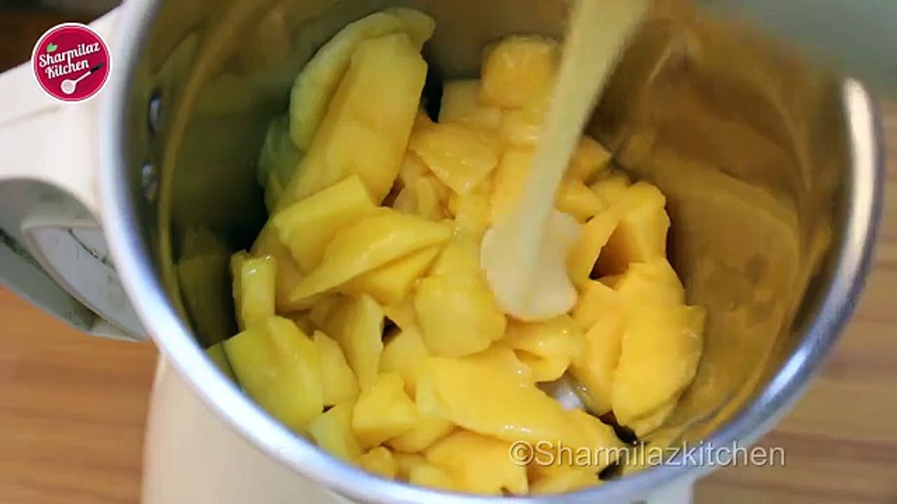 How To Make Mango Ice Cream At Home | No Churn Egg less Easy Ice Cream (Without Ice Cream Machine)