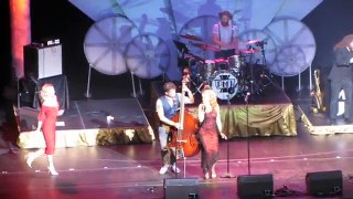 Postmodern Jukebox - All About That Bass (Haley Reinhart/Casey Abrams/Morgan James/Ariana Savalas)