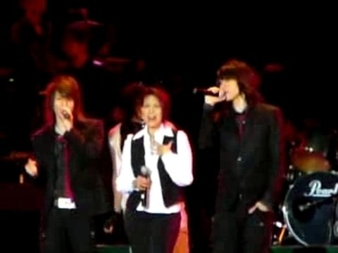 071201 GM @ BKK music fest_1 Rueng Lek Khong Tur