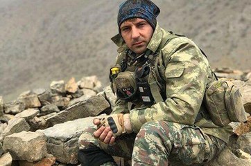 Vali'nin Ayağına Kadar Gelip "Gitme" Dediği Mehmetçik Şehit Düştü