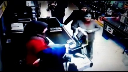 Marketten silahlı soygun - KOCAELİ