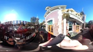 Disneyland in 360° Degrees #360Video