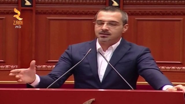 360° Gradë -TAHIRI PD U DETYRUA QË TË MIRATONTE REFORMËN NË DREJTËSI