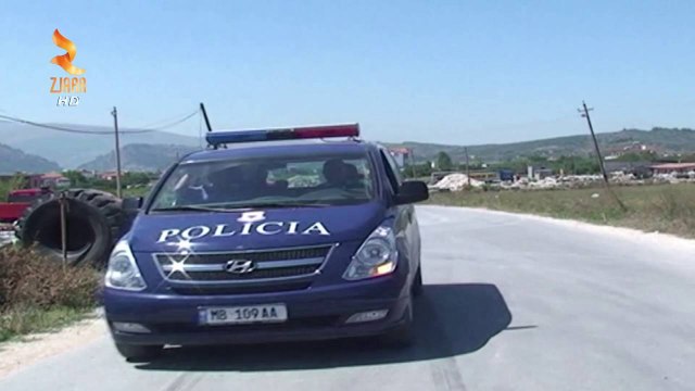 360° Gradë -PËRPLASEN DY AUTOMJETE, PLAGOSEN RËNDË TRE TË RINJ