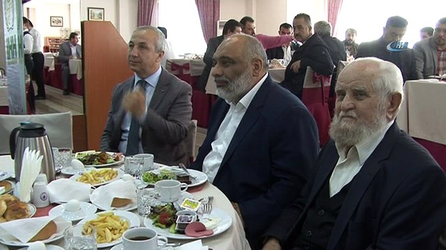 'Yetim Dayanışma Günleri' için kahvaltıda bir araya geldiler