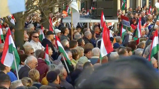 Viktor Orban predicted to win third term in Hungary elections