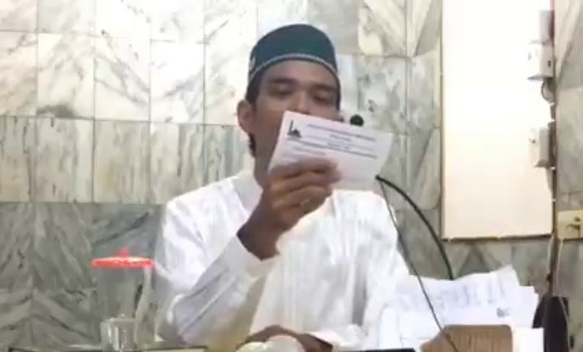 Penjelasan Tentang Salaman - Ustadz Abdul Somad Lc. MA