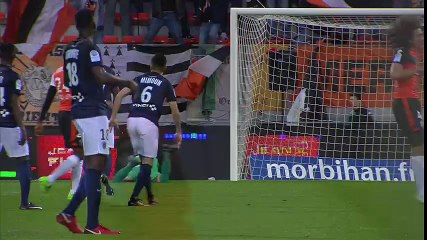 Le résumé de la rencontre FC Lorient - Paris FC (2-0)