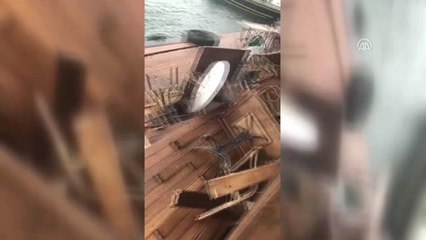 İstanbul Boğazı'nda Gemi Yalıya Çarptı (3)