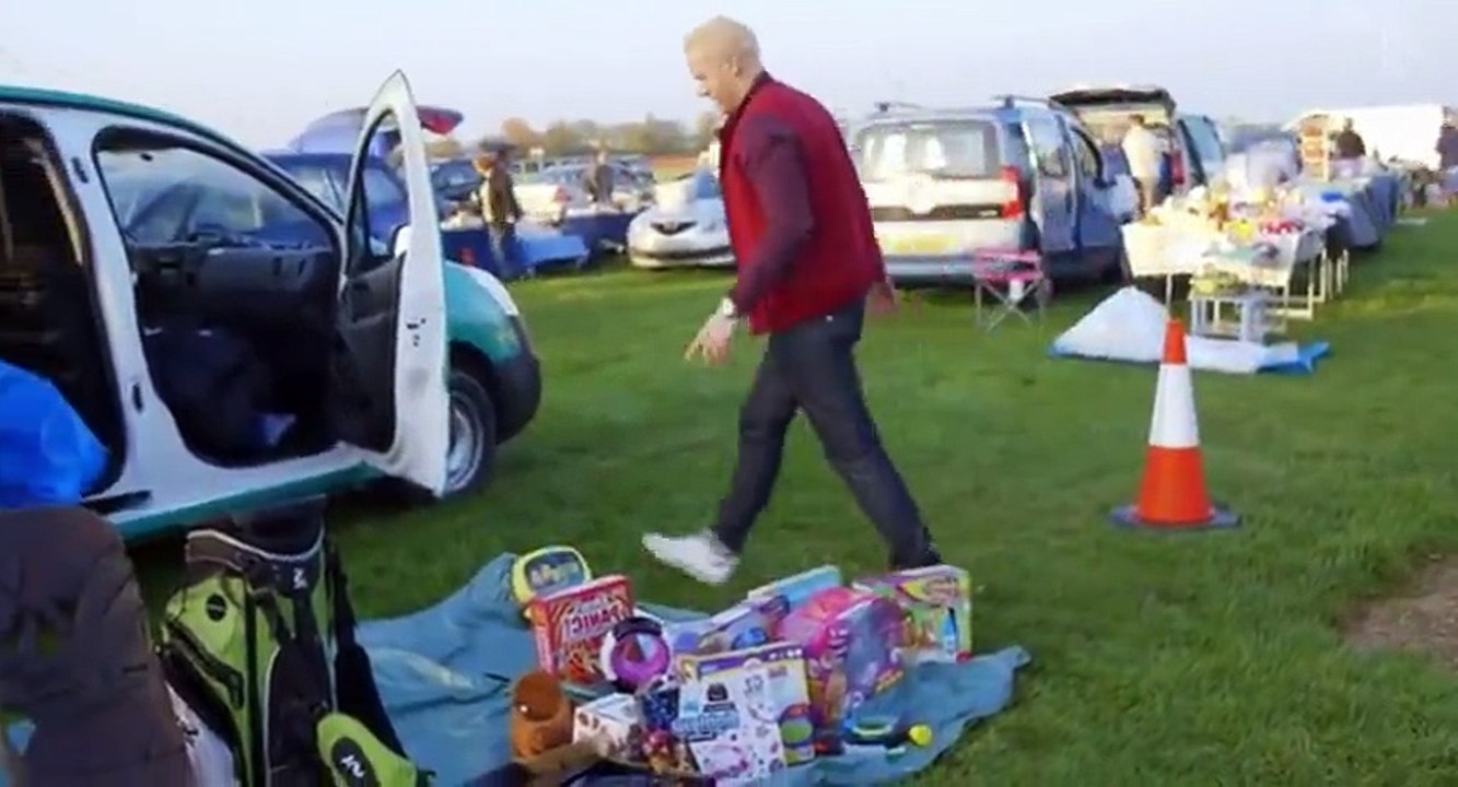 Star Boot Sale S01E13