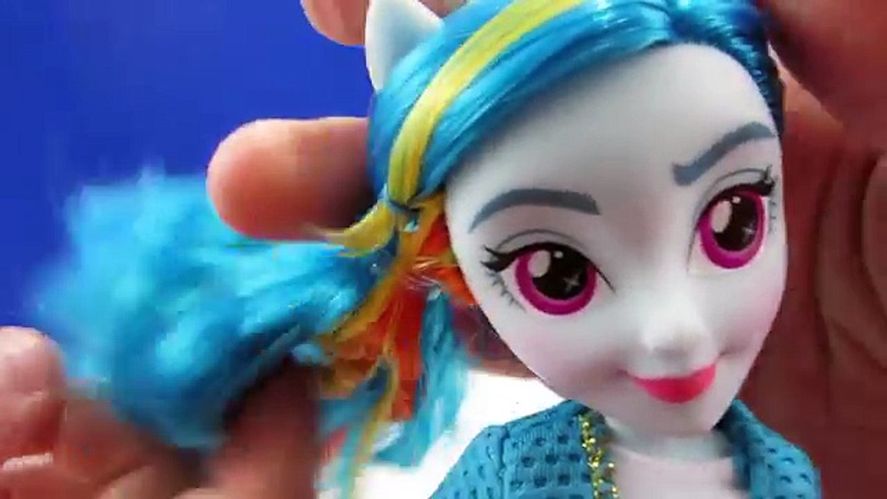 My Little Pony Equestria Girls Doll Rainbow Dash Review