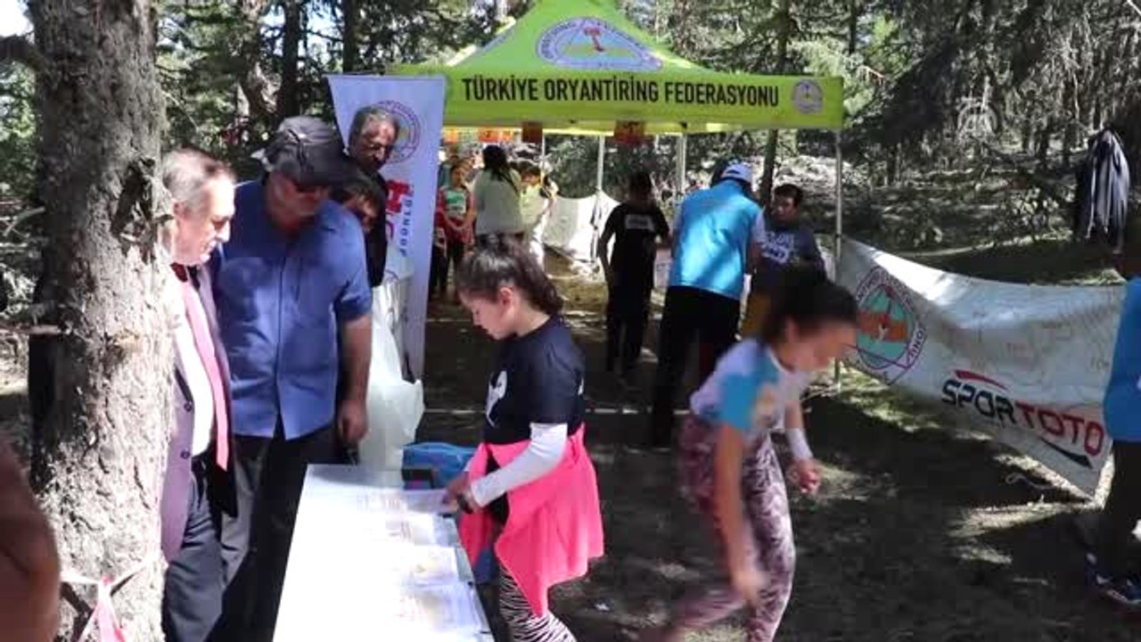 Türkiye Oryantiring Şampiyonası Devam Ediyor