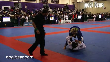 GIRLS GRAPPLING Jessica Adams vs Vedha Toscano REMASTERED Classic • IBJJF NYC Spring Open 2015 • Female Purple Belt Gi