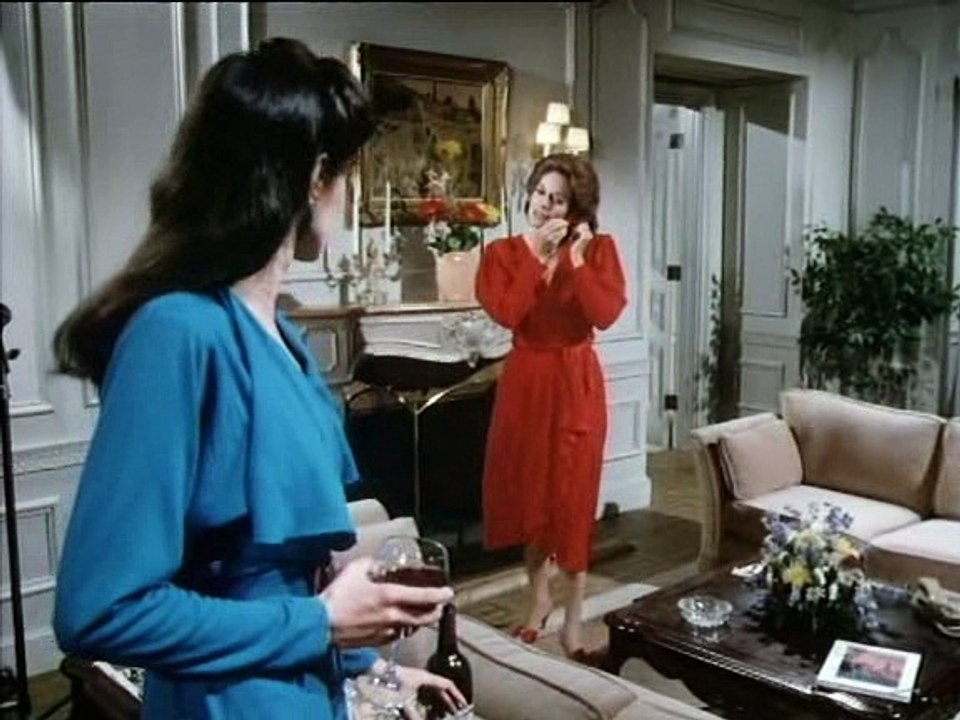 Hotel  S03E09 - Alarm