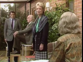 Waiting For God S01E02 A Trip to Brighton