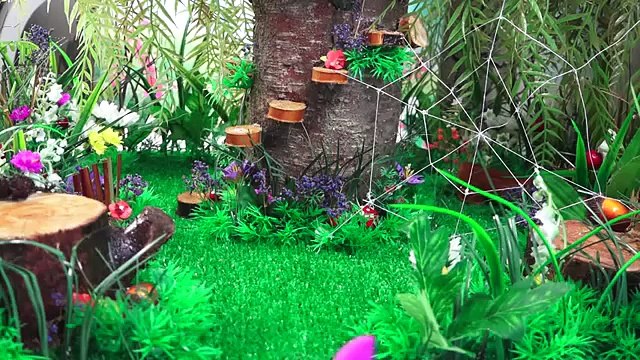 Лунтик и паук Шнюк подружились! Мультик с игрушками Лунтик и его друзья