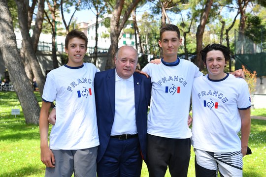 Les vainqueurs de la Winter Cup à la rencontre de l'équipe de France de Coupe Davis