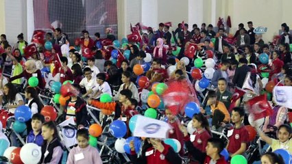 Ödüllü öğrencilerden Afrin kahramanlarına alkış